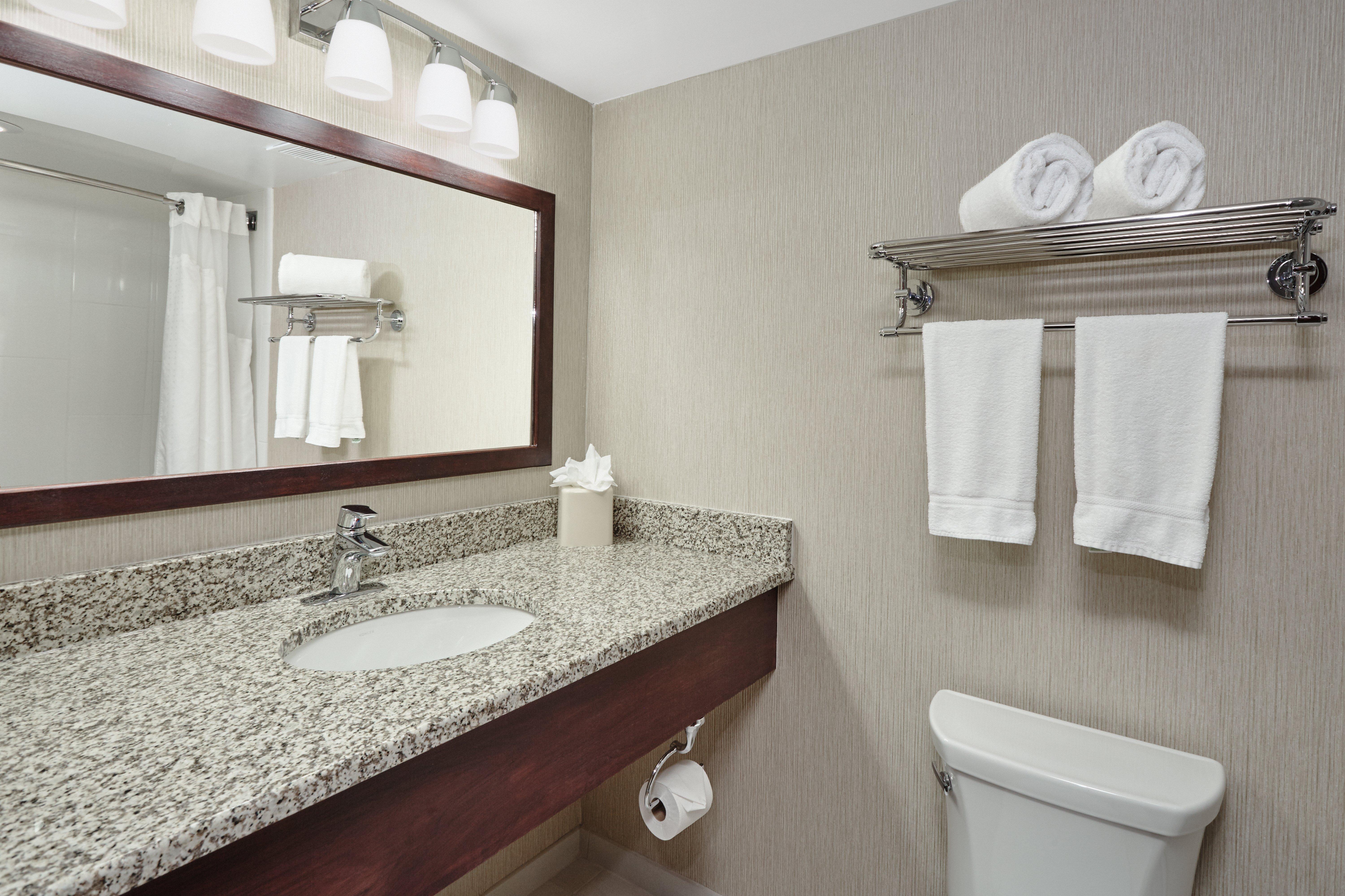 Holiday Inn & Suites Chicago-Carol Stream Wheaton By Ihg Exterior photo